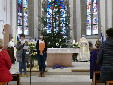 Diözesale Aussendung der Sternsinger des Bistums Fulda in St. Crescentius (Foto: Karl-Franz Thiede)